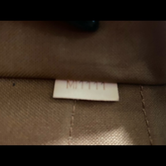 💯 Authentic Louis Vuitton Montorgueil Satchel - Picture 8 of 8